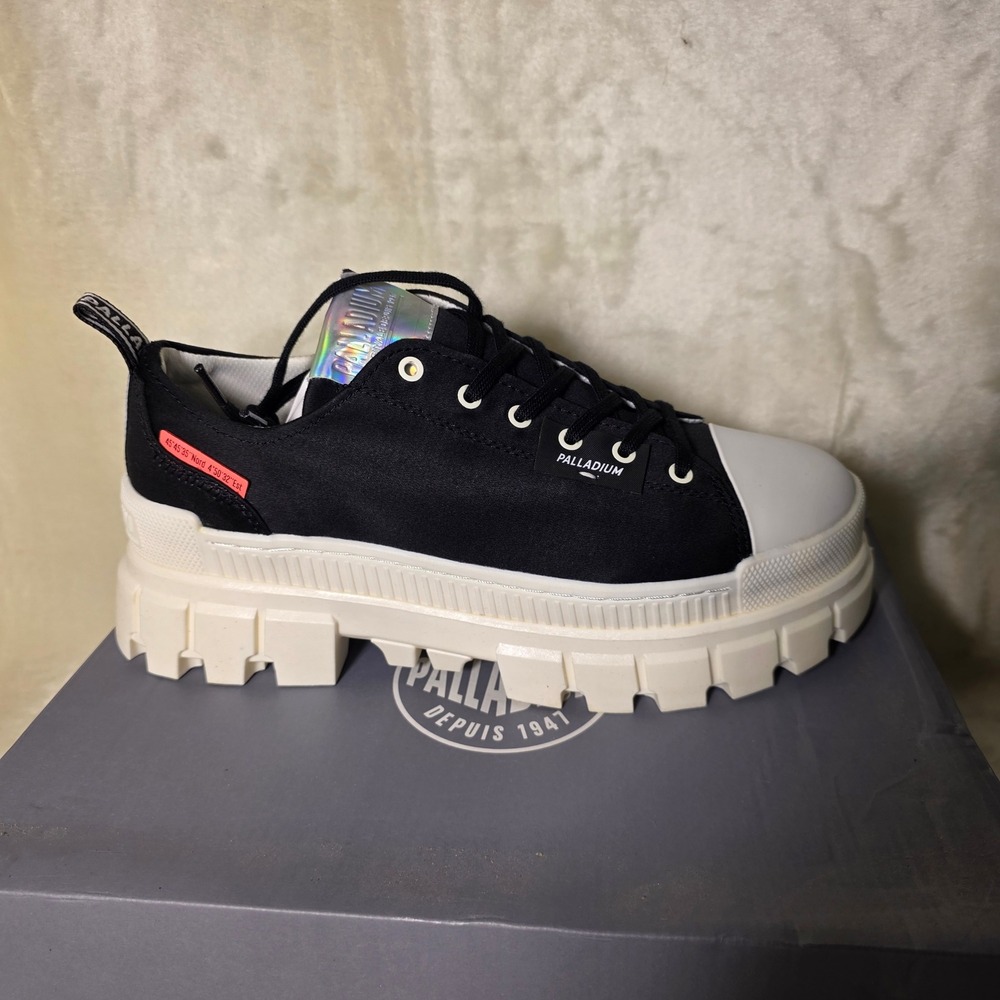 Palladium Revolt Lo TX Black Marshmallow Platform Sneakers 43 Womens 11 NEW